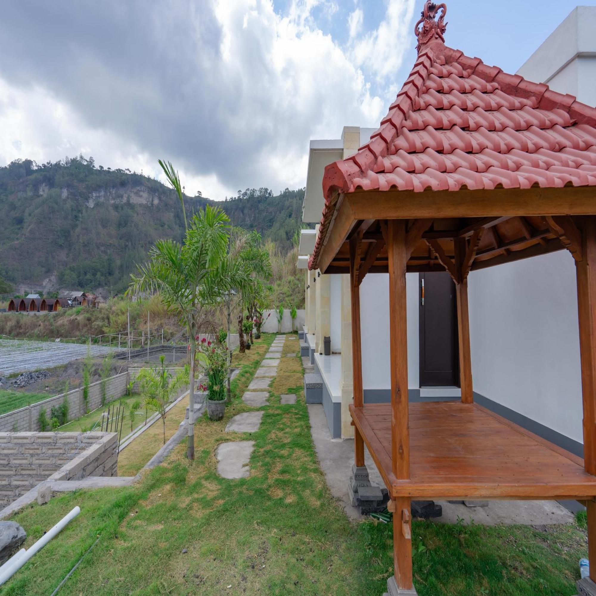 Batur Kencana Villa Mitra Reddoorz Baturaja  Exterior photo